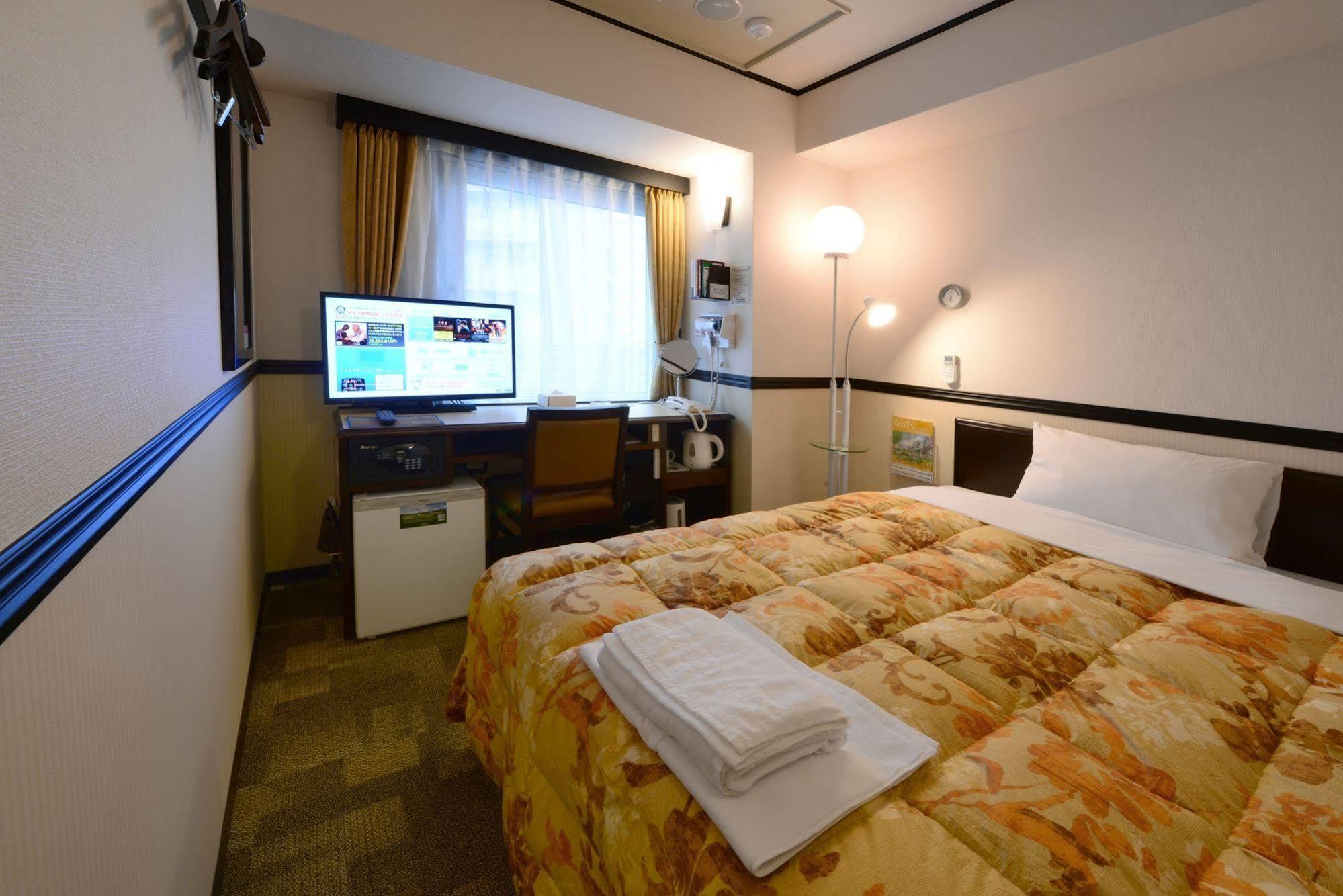 Toyoko Inn Tokyo Akigawa-Eki Kita-Guchi Akiruno Екстер'єр фото